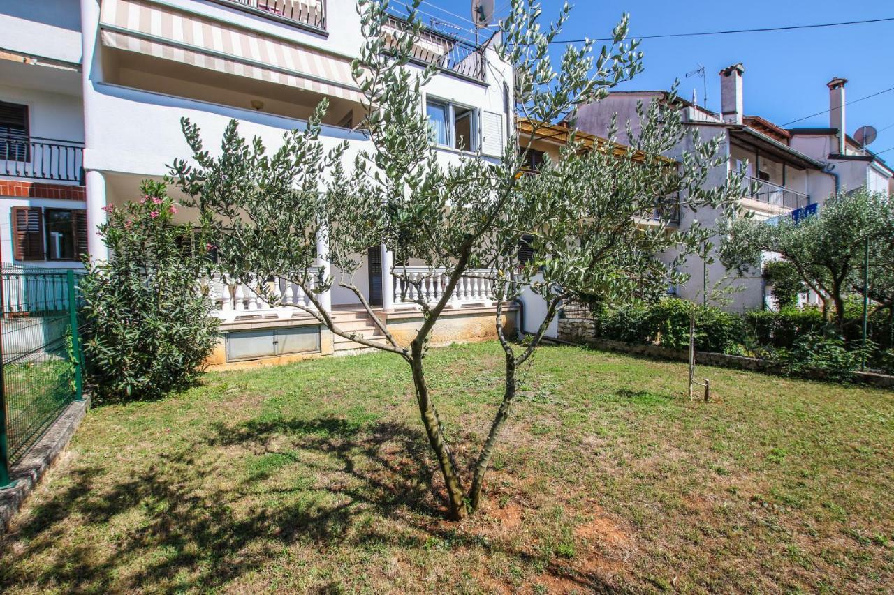 Апартаменты Apartman Mila Пореч Экстерьер фото